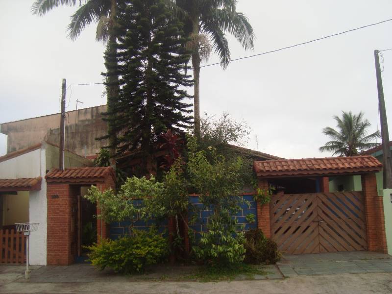 casa em itanhaem para temporada finais de semana